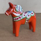 2 Vtg 4    Red Swedish Sweden Dala Horse Carved Hand Painted Wooden Wood