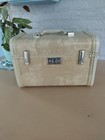 Vtg Shwayder Bros samsonite Train Case Beige Tan Luggage Royal Traveller Neutral