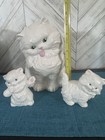 Vintage 10    Large White Ceramic Cat Figurine With 2 Kittens- Exc  Cond 