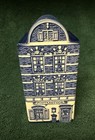 Delft Kopgevel 1836  Postkantoor  Blue   White Canal House  18  6 25  Ceramic