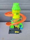 Hot Wheels 1 64 Green Dino Spiral Track Play Set W  Orange Track