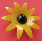 Vintage Button Bakelite Flower Large Realistic Yellow Black-eyed Susan Sunflower