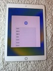Apple Ipad Pro  32gb  Silver  Cracked  Read Description