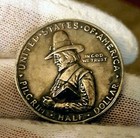 1920 50c Pilgrim Commemorative Silver Half Dollar - Great Detail   Patina