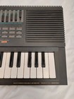Yamaha Portasound Pss-560 Keyboard Synthesizer Multi Programmable 49 Keys