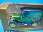 1 25 John Deere Ertl 1923 Chevy Van Bank  5835 Nrfb