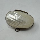 Vintage Seashell Trinket Box Sea Shell Clam Hinged Clasp Coin Pill Ring Holder
