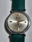Accutron  bowtie  Runs