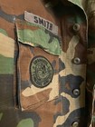 Us Army Vtg 80s Green Woodland Camo Military Field Jacket Mens Medium Patches