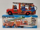 Vintage Daiwu Tin Toy Fire Engine Ladder Truck  Friction Japan W  Original Box