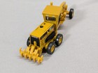 Ho Scale  Norscot   55127      Caterpillar  160h  Motor Grader
