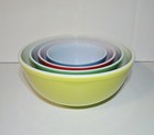 Pyrex Primary Colors Nesting Mixing Bowls Set Of 4 Vintage Kitchenware  401-404