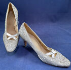 1960s Mod Silver Glitter Crisscross Leather Strap Kitten Heel Evening Shoes Vtg