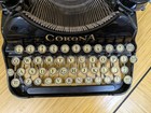 Nice Corona No  4 Portable Typewriter With Case Read And See Video