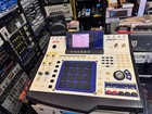 Akai Mpc 4000 Mpc4000 Mpc4000 Drum Sampler  cd hd 60gb  Armens