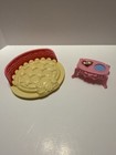 Fisher Price Snap N Style Pets 2008 Dog Bed Food Tray 2 Clothes