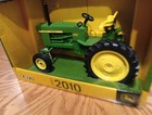  Nib     1 16 Scale John Deere 2010 Ertl Tractor  Nice  