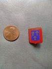 Vintage   le-de-france Tourist Travel Souvenir Collector Pin - Ile De France