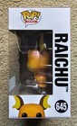 Funko Pop  Vinyl  Pok  mon - Raichu - Pokemon Center  exclusive   645