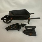 Vtg Miniature Cast Iron Wilton Wheelbarrow   Iron With Trivet Set Tole Painted