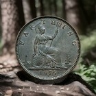   rare   1875-h  Queen Victoria Farthing Coin - Bun Head  Aunc    
