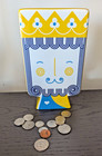 Jonathan Adler Junior King   Queen Ceramic Coin Piggy Bank