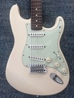 Fender Stratocaster White Solid Body Electric Guitar W  Vintage Molded Case