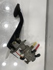 2009 Freightliner Business Class M2 Brake Pedal A1221303000  665-10040 