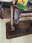 Antique Singer Red Eye Sewing Machine 1910-1924 G5250702 For Parts Or Restore