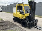 2014 Hyster 9000 Lb Solid Pneumatic Forklift With Side Shift And Triple Mast
