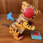 Vintage 1940   s Line Mar Tin Litho Wind Up Mechanical Vacuuming Kitty Cat Japan