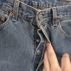 Vintage Levis Jeans Mens 32x32 Blue Stone Wash Denim 501 Button Fly Made Usa 90s