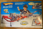 Hot Wheels Super Jump Raceway Motorized Track Set With Car Included - Brand New