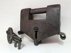 Vintage Old Beautiful Design Iron Padlock With Key Collectible  