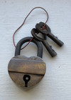 Small Padlock Heart Shaped Brass Lock  Antique Finish With 2 Keys New