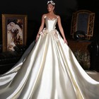 Luxury Strapless Satin Ballgown Wedding Dresses 3d Flower Appliques Bridal Gowns