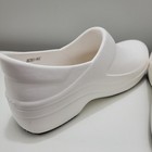 Crocs Neria Pro Ii White Slip Resistant Work Clogs Womens 7 Nurse