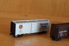 N Scale Rolling Stock - Lot Of 6 Box Cars Cars With Microtrains Wheel Sets