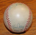 Autographed 1971 Pittsburgh Pirates Baseball  Vintage  Blass  Alley  Stennett