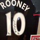 Wayne Rooney Signed Manchester United  10 Soccer Jersey Framed Display