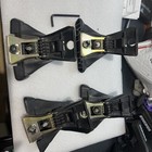Set Of 4  Yakima Q Towers For Round Bars   nice