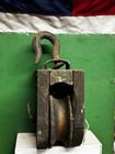 Vintage Wood   Metal Single Pulley Block W  Metal Hook Hanging Hardware