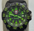 Men s Lumi-nox Navy Seal Series 3050 3950 200m Green Swiss Date Indicator Watch