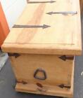 Lovely Vintage Solid Wood Storage Trunk     Vgc     Beautiful Old Trunk    great D  cor