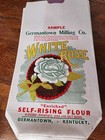Vintage Huge Lot Of 28 Germantown Ky 2 Lb  Flour Bags White Rose Gilt Edge Farm