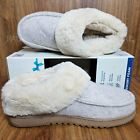 Dearfoams Women s Total Comfort Slippers W Soft Memory Foam   Oatmeal Heather