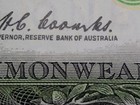          Australia 1 Pound 1961 P-34a Xf au Crisp  Banknotes  020926-6