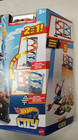 Hot Wheels City Transforming Race Tower 2 In 1 Raceway Track Set   Car 9654-f1a