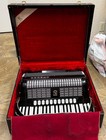 Hohner Forty Fs Vintage Piano Accordion W  Hard Case  works  Beautiful Piece 