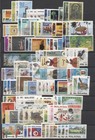 Malaysia - Superb 1971 1990 Um  mnh  Collection On Stockleaves  Cat    400 